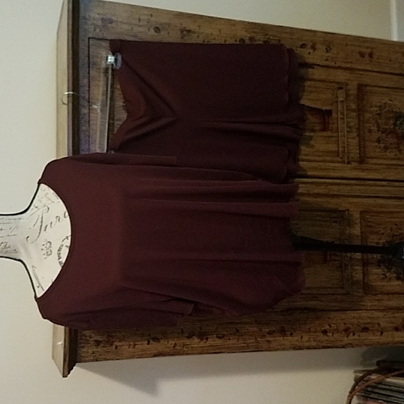 Laura Cruz Short Set - Picture 1 of 5